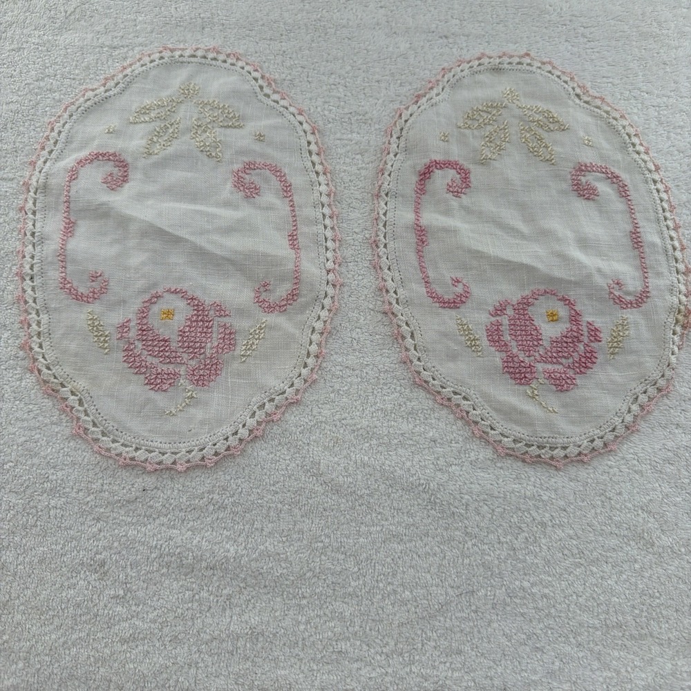 Collectible Handmade Embroidered Doily Set 2 Pink White Crochet Trim 10"x7"